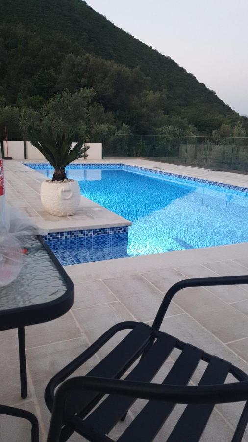 Apartments Blazevic Herceg Novi Bagian luar foto