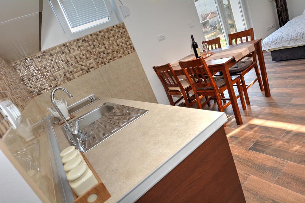 Apartments Blazevic Herceg Novi Bagian luar foto